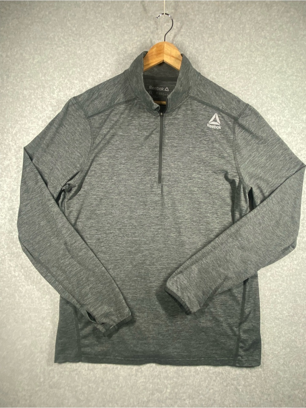 Reebok Men's Heather Gray Half-Zip Performance Top Size XL Athletic long sleeve